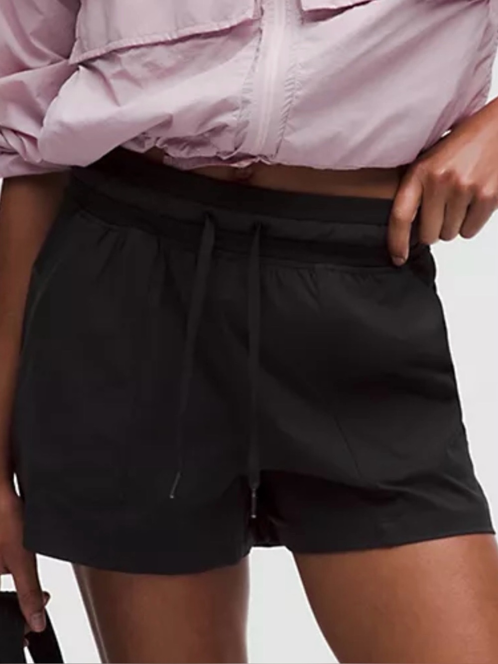 Lululemon Black Dance Studio HR short 3.5. Size 4